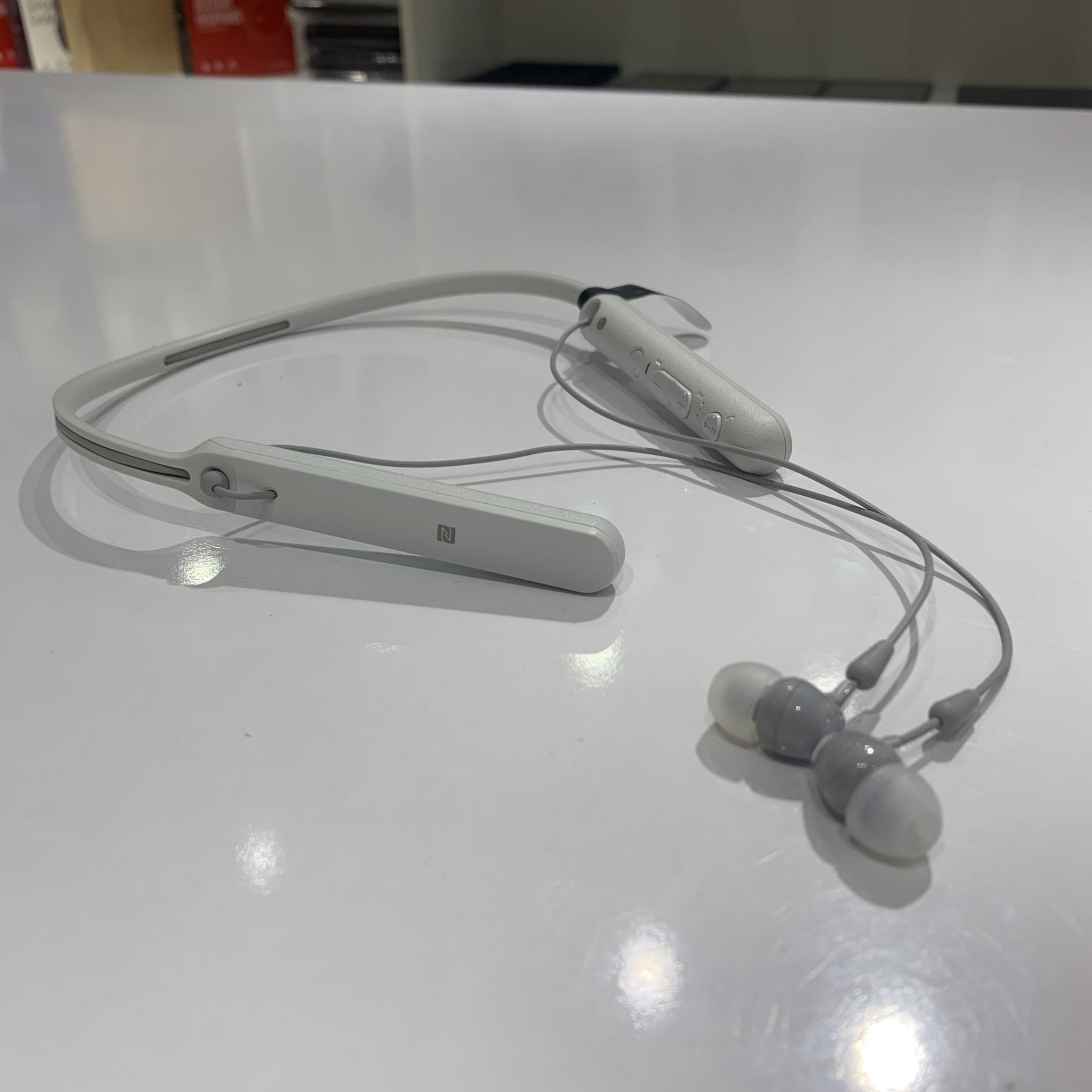 Tai Nghe Bluetooth Sony WI-C400 Chính Hãng (99% nobox)