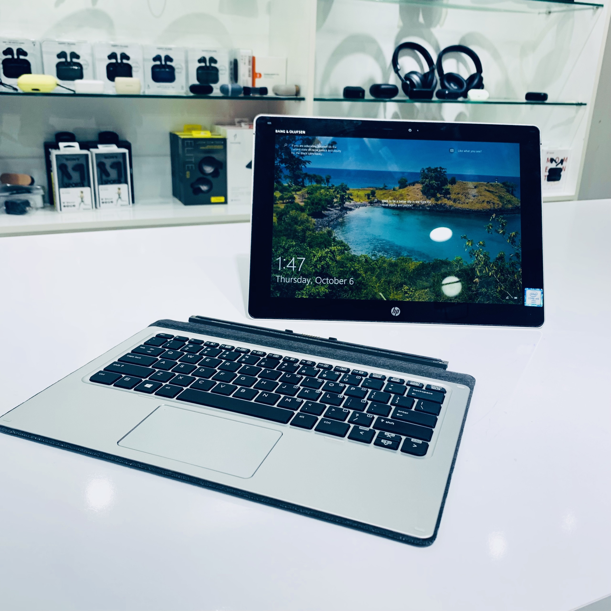 Laptop HP Elitebook X2 1012 G1 2-in-1 ຫຼູຫຼາສະໄຕລ໌ນັກທຸລະກິດ