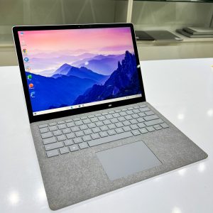 Microsoft Surface Laptop 1769 Gen 1 - ໜ້າຈໍ 2K ສຳພັດ
