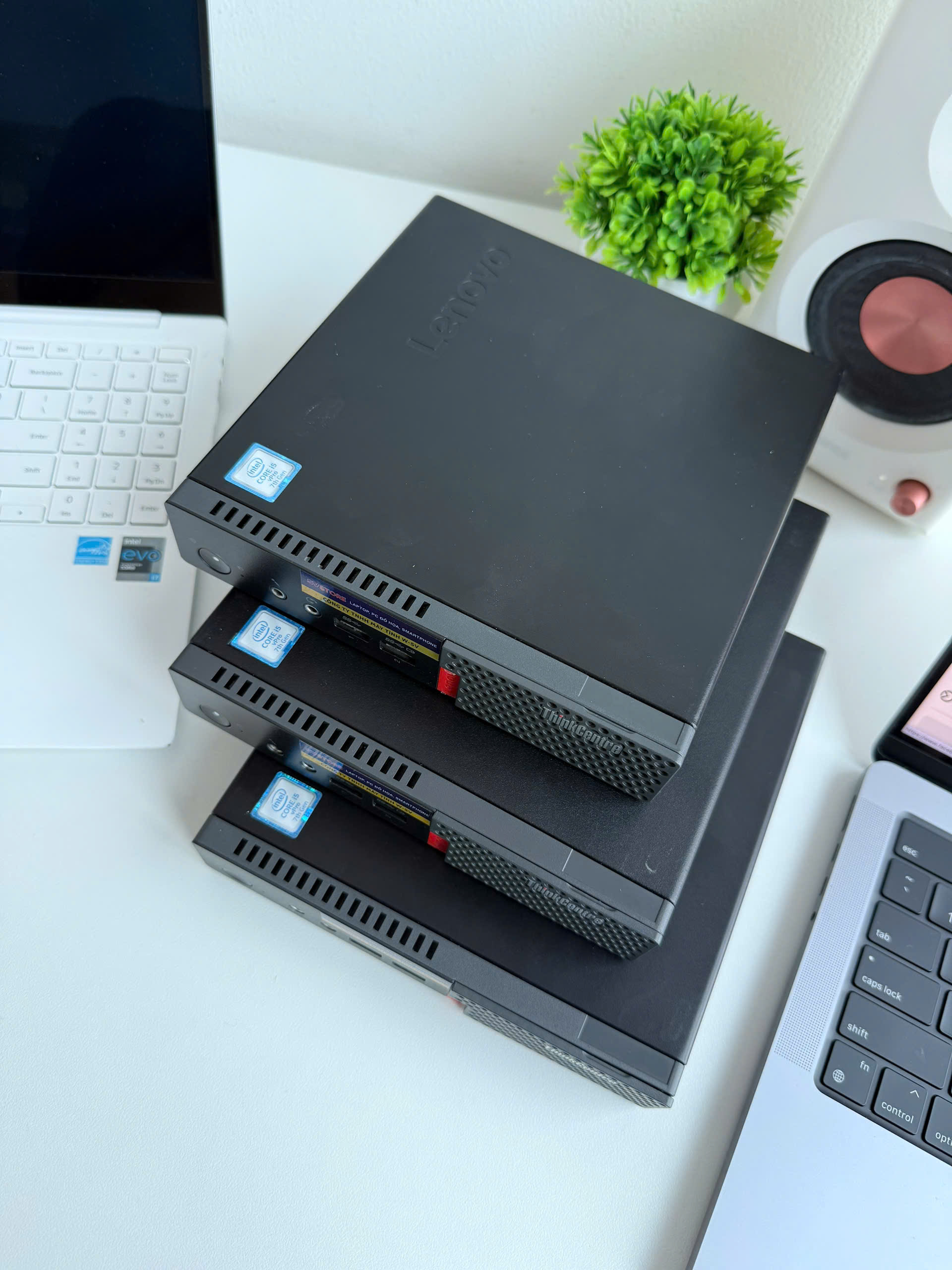 ThinkCentre Tiny PC Lenovo | ຂະໜາດນ້ອຍ ເບົາ, ປະສິດທິພາບສູງ Core i5, WiFi 5G
